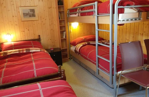 Bivio House | Detached house on the river within walking distance of the village and ski lifts