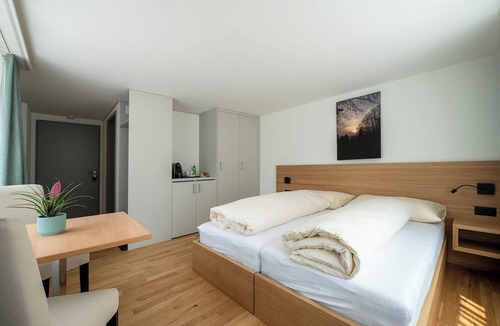 Schanis House | Gästehaus Hirschen