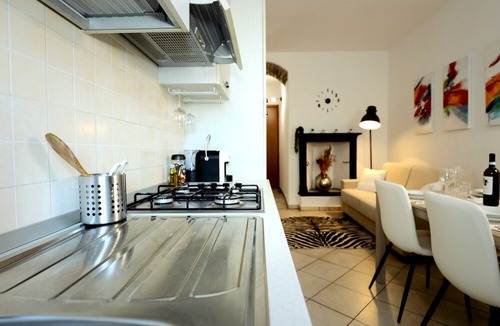 Segnano Condo | [Milano Centrale - Metro line M5] Modern condo 15 min from Piazza Duomo