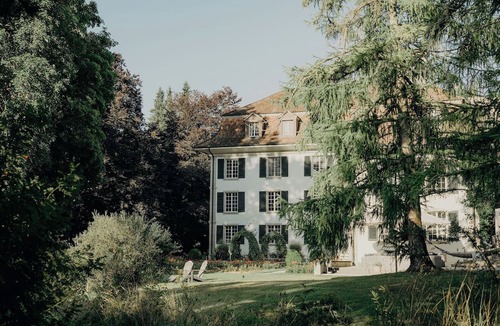 Konolfingen Hotel | Schloss Huenigen