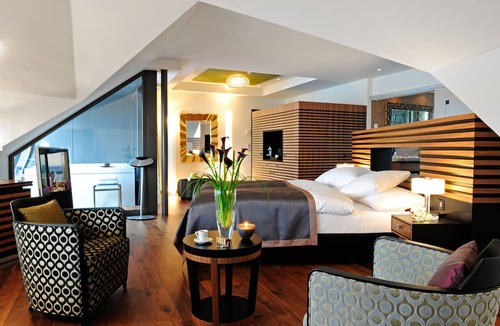 Lucerne Hotel | Art Deco Hotel Montana