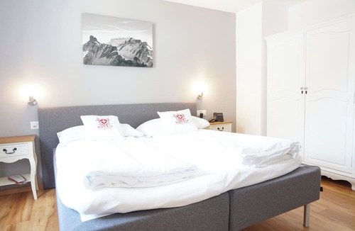 Central Interlaken Hotel | Hotel Weisses Kreuz