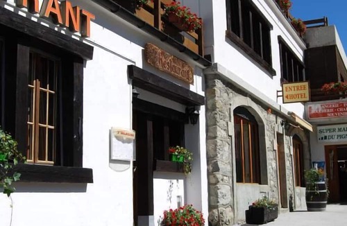 Arolla Hotel | Hotel Du Pigne