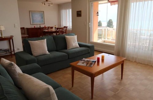 Montreux Apartment | Montreux - Panorama by Interhome