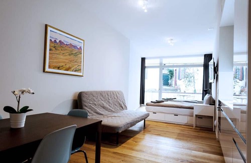 Basel City Centre Apartment | BS Hodler III - Marktplatz HITrental Apartment