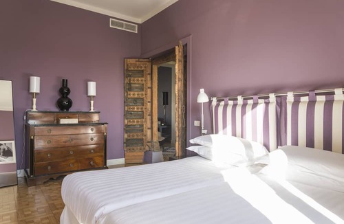 Central Station Apartment | Milano Charming apartment, a unique home: central area, 2BDR, 2BTH, 4 Guests