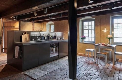 Muenchenwiler Apartment | Schlossgut Münchenwiler - Wohnung unten by Interhome