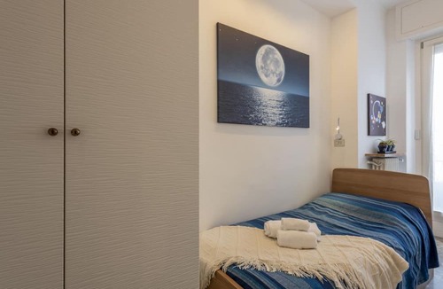 Porta Venezia Apartment | Otto Novembre, 3 – Spacious and Elegant with a View