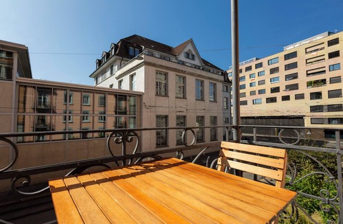 Werd Apartment | KAYA Zurich Elisabethenstrasse