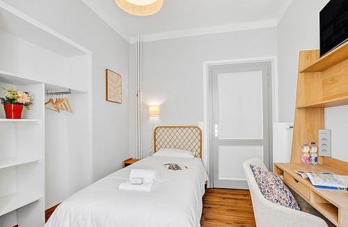Agra House | Rooms in Villa Agra