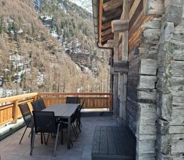 Evolene Ski Chalet | Chalet La Grange à Philippe