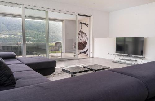 Sementina Villa | Villa Sementina - Luxury Stay with Pool and Gym - 15 m to Lake Maggiore