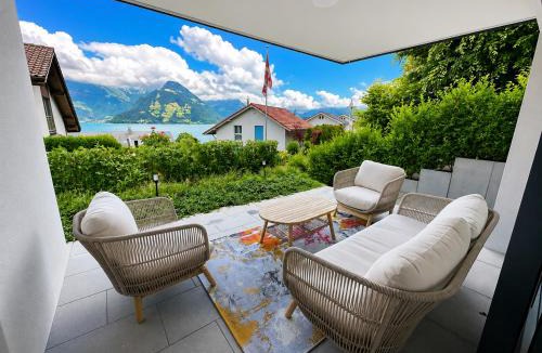 Buochs Apartment | Swiss Paradise 5, studio with lake and Alpine views