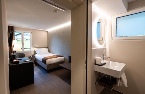 Flueelen Hotel | Hotel Safiro