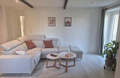 Auvernier Apartment | Campagne - appartement rénové avec 2 chambres