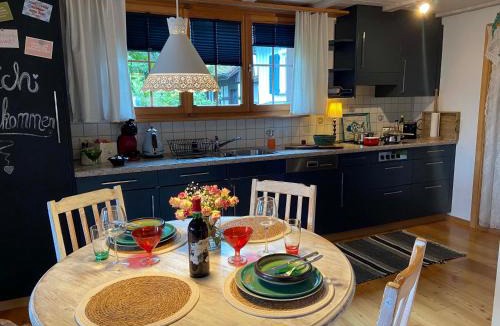 Ermatingen Apartment | Platz zum Wohlfühlen „cook&chill“