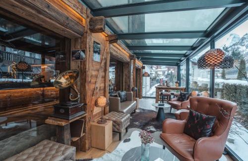Zermatt Hotel | Zermatt Budget Rooms at Alpen Resort, Spa & Dining