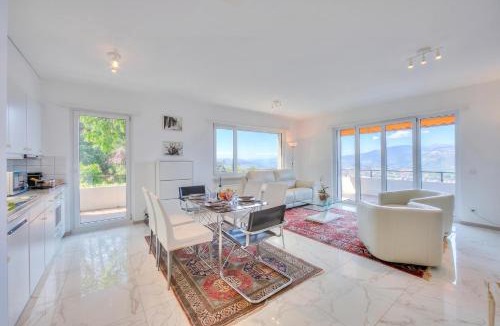 Lugano Apartment | Casa Al Bosco With Pool - Happy Rentals