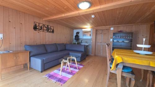 Oey Apartment | Adlerhorst - Apartment im Niedersimmental