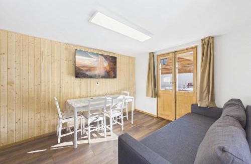 Randa Apartment | Spacious Alpine Family Apartment near Zermatt