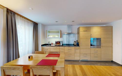 Zermatt Apartment | ZermHaus - in the village center - very comfortable