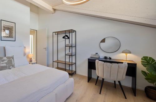 Altdorf House | HAVN - Alpine House with Terrace, Cinema and free Parking