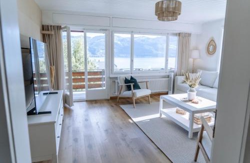 Einigen House | MountLake House