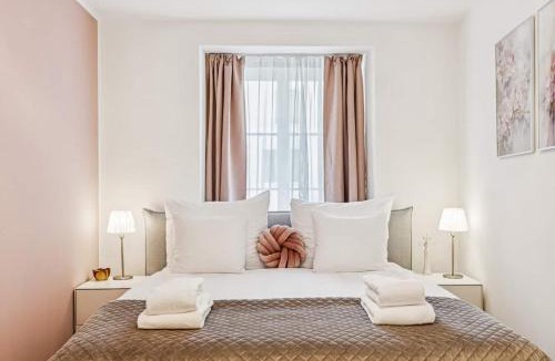 Old Town Apartment | Old Town Gem by Grossmünster AC Free Parking