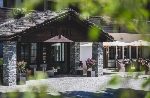 Tavanasa Hotel | La Val Hotel & Spa