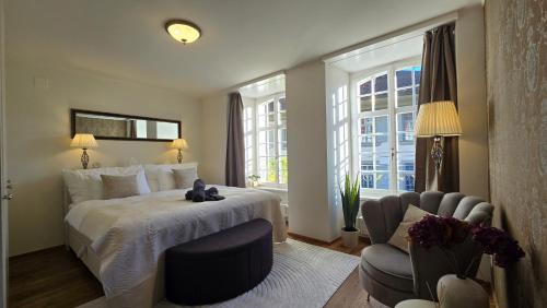 Thun Apartment | The Guild l Central l Castle Thun l Old Town l Netflix