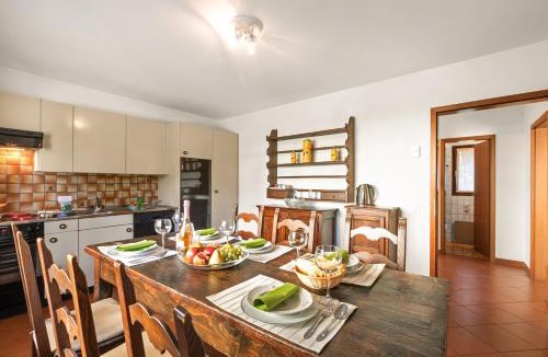 Arcegno House | Casa Ana 1 - Losone Center - Happy Rentals