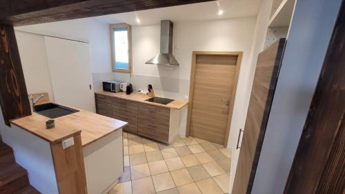 Bourg-Saint-Pierre Hotel | Auberge des Charmettes