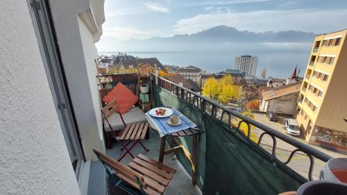 Montreux House | Inspiration room, lake, mountains, balcony in Montreux city center