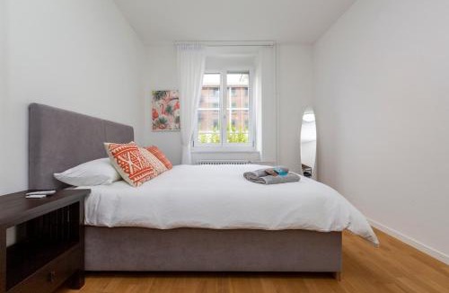 Werd Apartment | KAYA Zurich Apartment 1B - Deluxe 2BR Downtown Apt