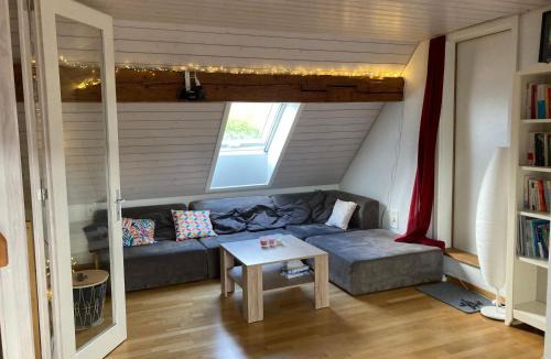 Vinelz House | Attic Family Room Mountain & Lake View - 2nd floor