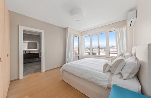 Saint-Jean and Charmilles Apartment | Exclusive 3 Bedroom Luxury penthouse
