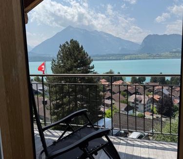 Oberhofen am Thunersee Apartment | Burgheim Siesta