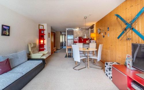 Nuegg Apartment | Mountain View Apartment In The Vacation Center