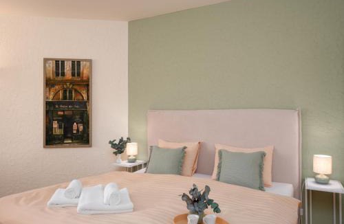 Ascona Apartment | Apartment Double Room Classic-8 by Interhome