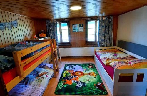 Ursy Apartment | appartement de campagne seul