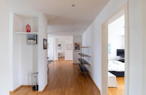 Seefeld Apartment | 3BR city flat near Bellevue! - SF6