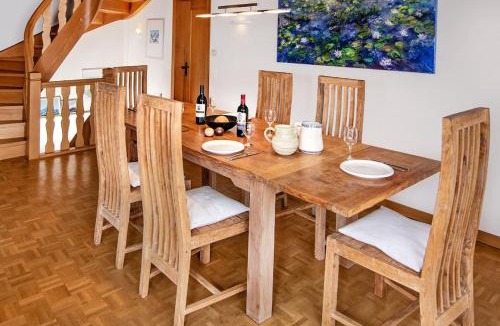 Aeschlen ob Gunten Ski Chalet | Concierge, Lake Thun/Alps Scenic Views by SwissHut