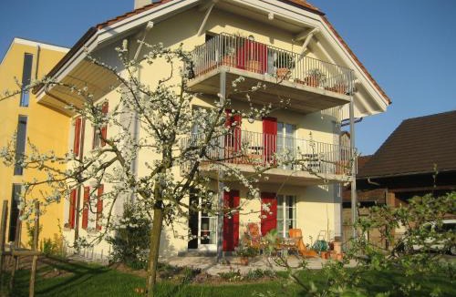Murten Bed & Breakfast | B&B Perron13