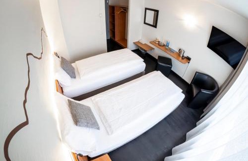 Central Interlaken Hotel | Hotel Merkur - West Station