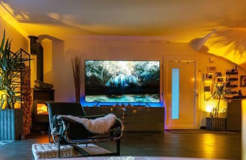 Saint-Pierre-de-Clages Villa | Magnifique VILLA de 120m2 au Coeur du Valais avec piscine en été