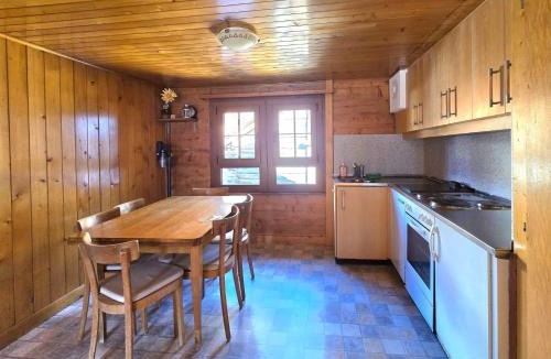 Saint-Martin Apartment | Appartement "Le Ver Luisant" à Saint-Martin, Val d'Hérens, Valais