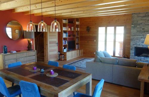 Agettes Ski Chalet | Chalet in Les Masses with ski storage