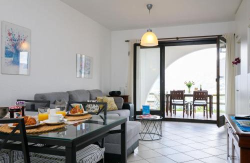 Piazzogna Apartment | Apartment Residenza Miralago Apt- B13 by Interhome