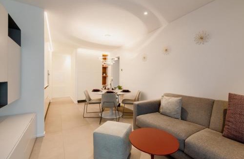 Massagno Apartment | Crystal Palace 1