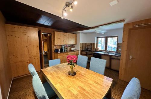 Frauenkirch Apartment | Landhauszauber Chumma 136m2